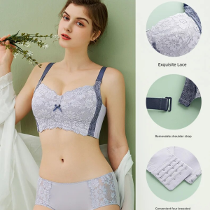 Ultra-thin plus size wire-free bra. Accessory breast collection anti-sagging bra